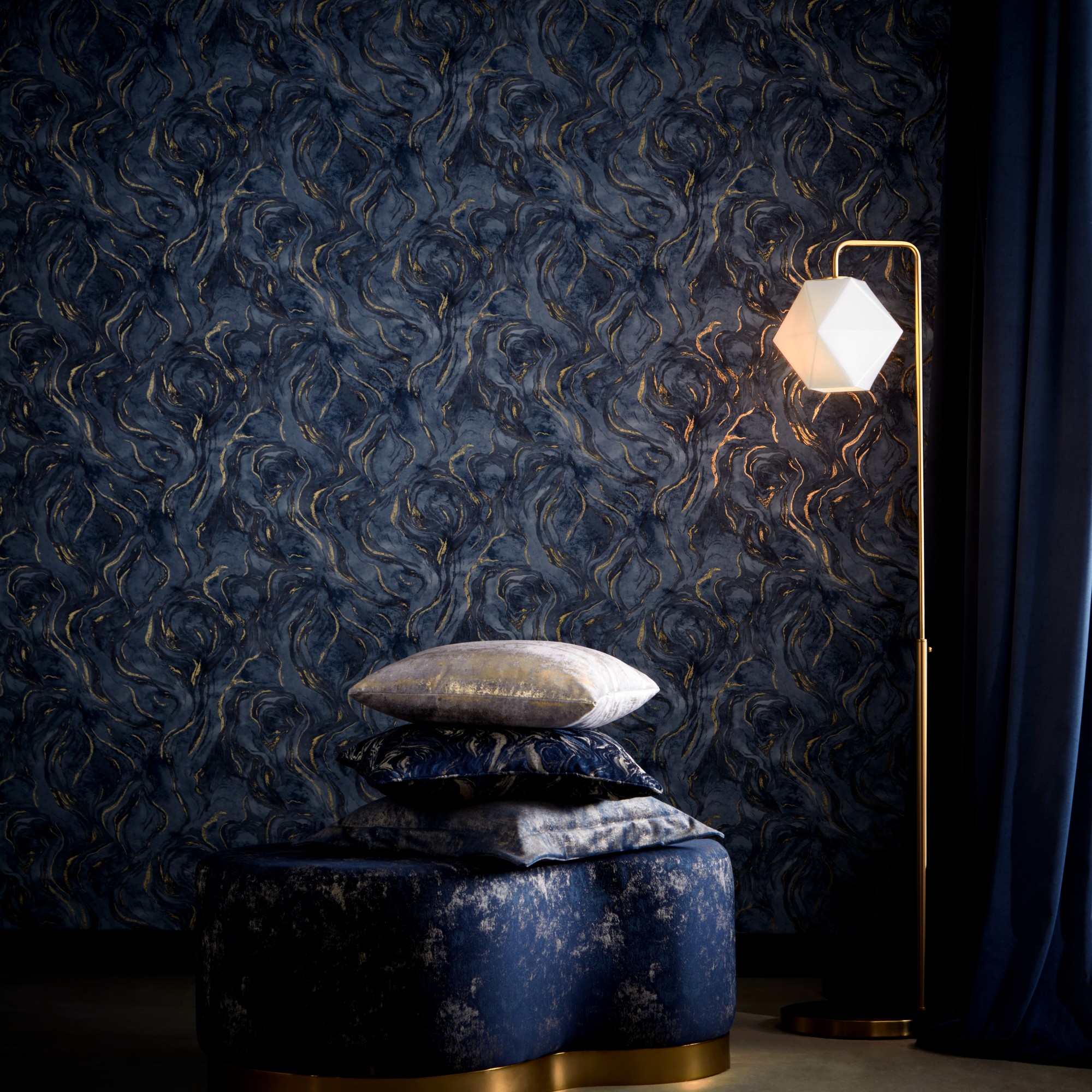 Lavico Wallpaper W016803 By Clarke Clarke In Midnight Blue